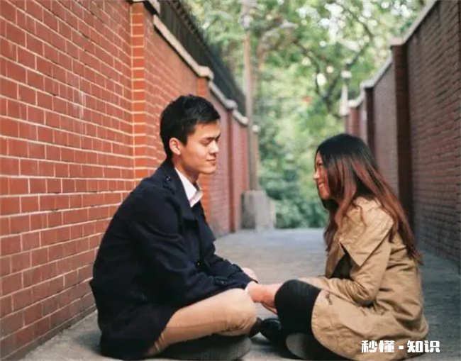 恋爱初期和对象聊什么话题好 谈恋爱时应该聊一些什么话题