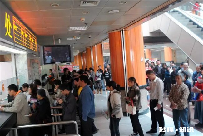 吃饭时间不规律会得胃癌吗 吃饭时间不规律会得胃癌吗