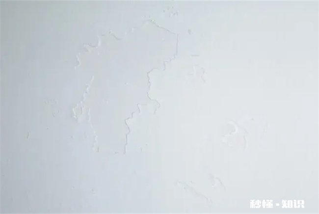 乳胶漆摸起来不光滑正常吗 乳胶漆摸起来不光滑正常吗为什么