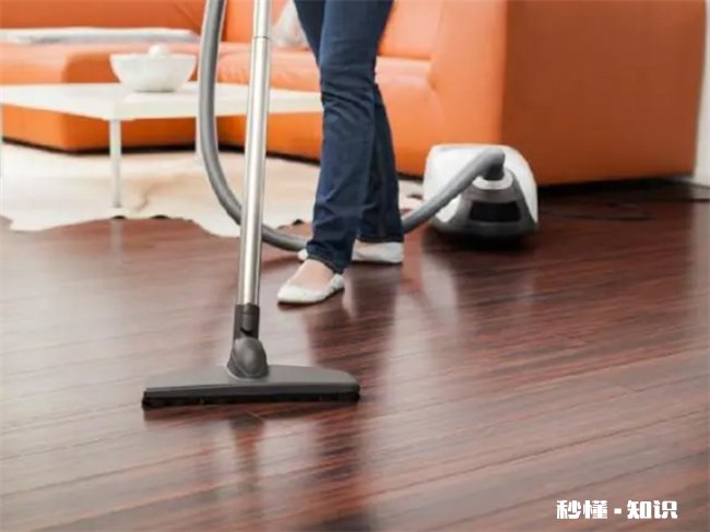 木地板只能干拖吗 木地板用半干的拖把可以拖吗