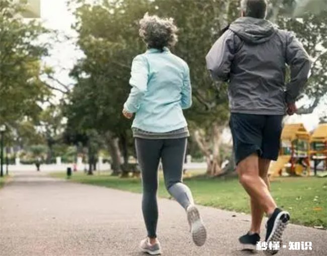 怎么找腹部收紧感觉 怎样才能知道腹部收紧