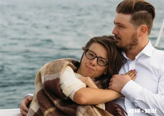 喜欢叫姐姐的男生是小奶狗吗 女生为什么叫男生小奶狗