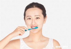 早上起床先刷牙还是先喝水 早晨起床先刷牙还是先喝水