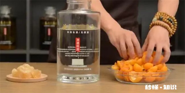 枇杷泡酒用什么酒好 枇杷泡酒用什么酒好呢