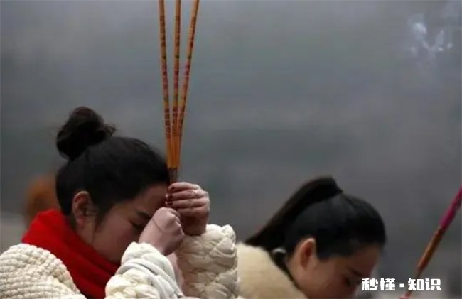 上香的时候不小心把香弄断了什么预兆 上香的时候香断了怎么办