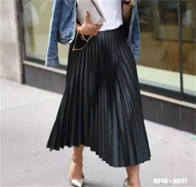 百褶裙显胖还是显瘦 百褶裙和jk裙哪个显瘦