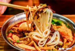 螺蛳粉臭味是酸笋的还是螺蛳的 螺蛳粉不加酸笋和螺蛳汤料