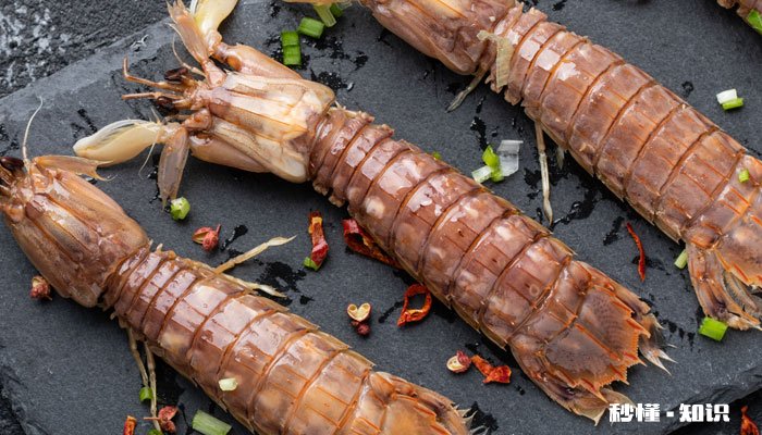 皮皮虾煮完发绿是怎么回事 皮皮虾蒸熟后变绿了