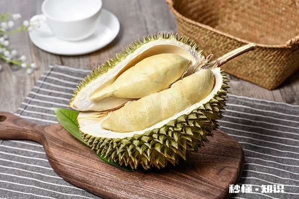 吃榴莲不能吃什么 榴莲不能吃什么一起吃