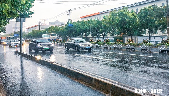 霜降是什么季节的节气 霜降节气的含义是什么吃什么