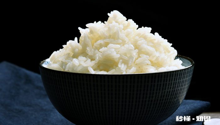 大米稀饭煮多久 做大米饭米和水的比例是多少