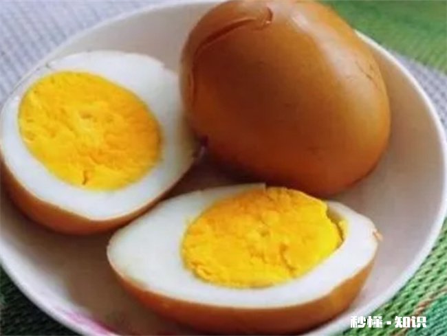 鸡蛋常温放了一个月还能吃吗 鸡蛋常温放一个月会什么样