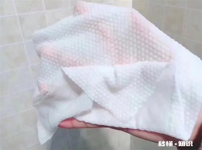 洗脸巾洗脸好还是用手洗脸好