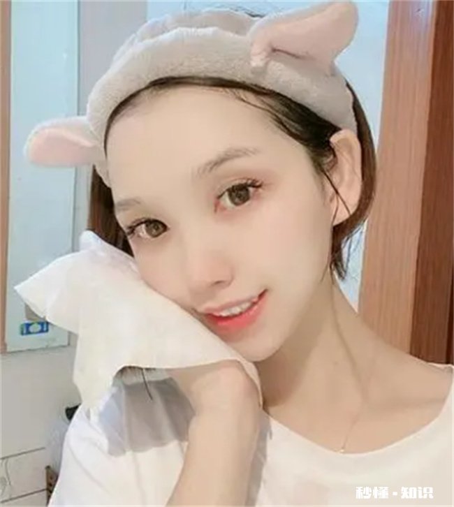 洗脸巾洗脸好还是用手洗脸好