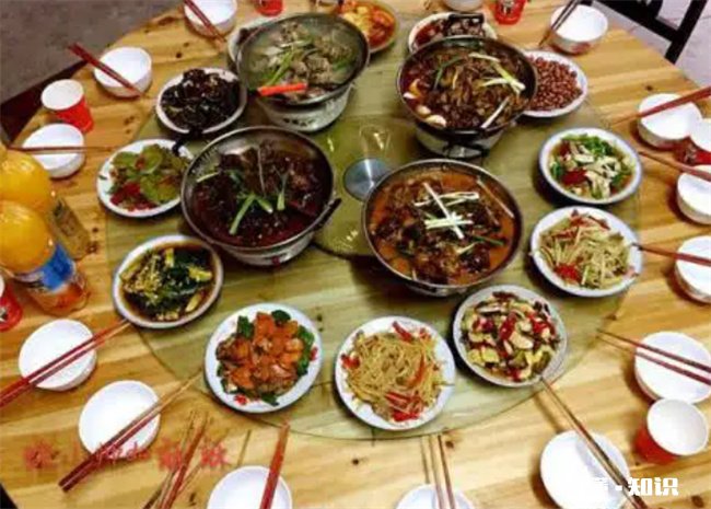 提亲在女方家吃饭吗