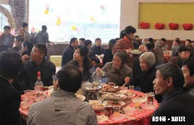 提亲在女方家吃饭吗