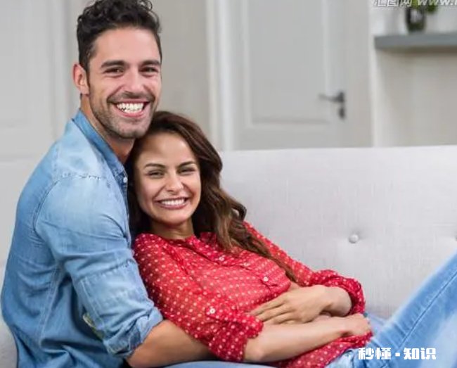 为什么两人独处就想亲亲抱抱