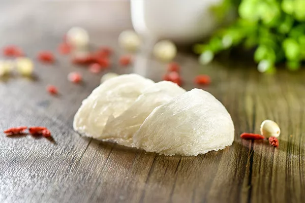 燕窝不适合哪些人群吃 什么人不能吃燕窝