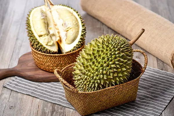 吃李子的禁忌 吃李子需要注意什么