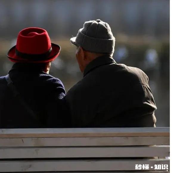 婚姻破裂的关键因素“要么缺钱”“要么缺爱”你怎么看