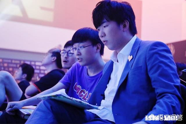 QG输后Gemini气的提前下播，Hico还是稳，望月草对宝贝双C感情很深，该如何评价