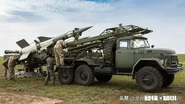 泽连斯基承认赫尔松损失巨大，乌克兰还有无后续之力