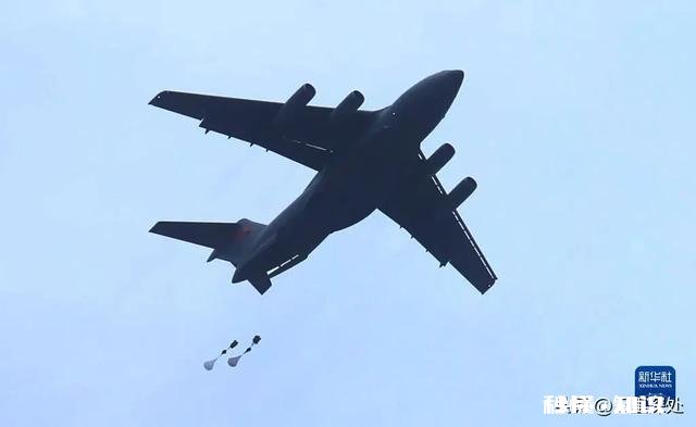 俄对乌行动总指挥称「希望乌克兰是独立于西方和北约的对俄友好国家」，有哪些信息值得关注