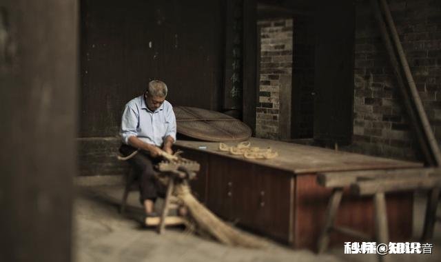 怎样能把一个老人拍摄好