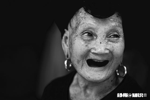 怎样能把一个老人拍摄好