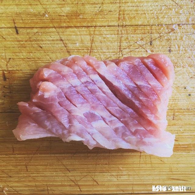 雪花狮子头是什么地方菜，怎么做