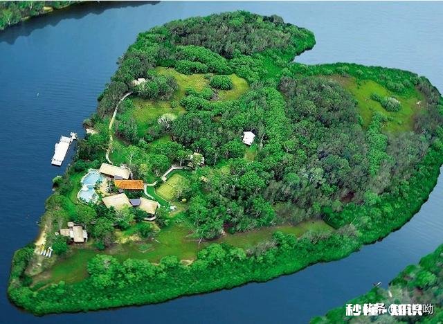 想带着一家人在十一旅游，广东省内有海的地方哪里最便宜实惠