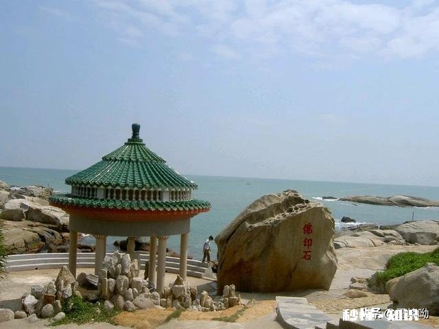 想带着一家人在十一旅游，广东省内有海的地方哪里最便宜实惠