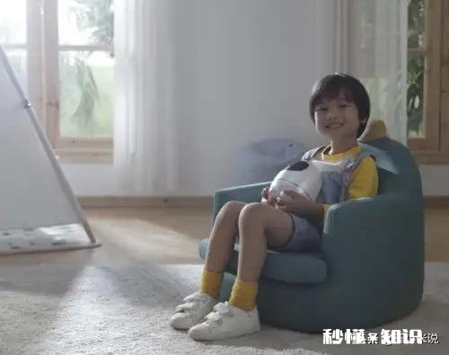 孩子说他的好朋友有阿尔法蛋，让我给他买一个，可以给孩子买吗会不会耽误学习