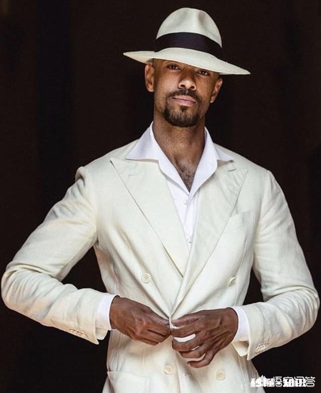 为什么有些女生喜欢男的穿白色衬衫