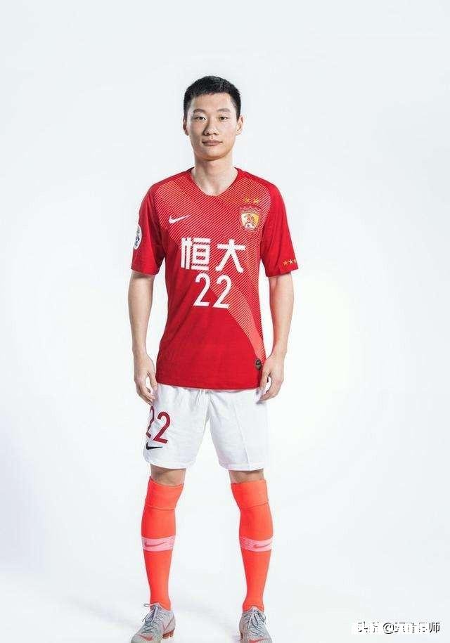 鲁能青训出品8人同进国家队，可惜6人已离队，球队如何培养年轻人