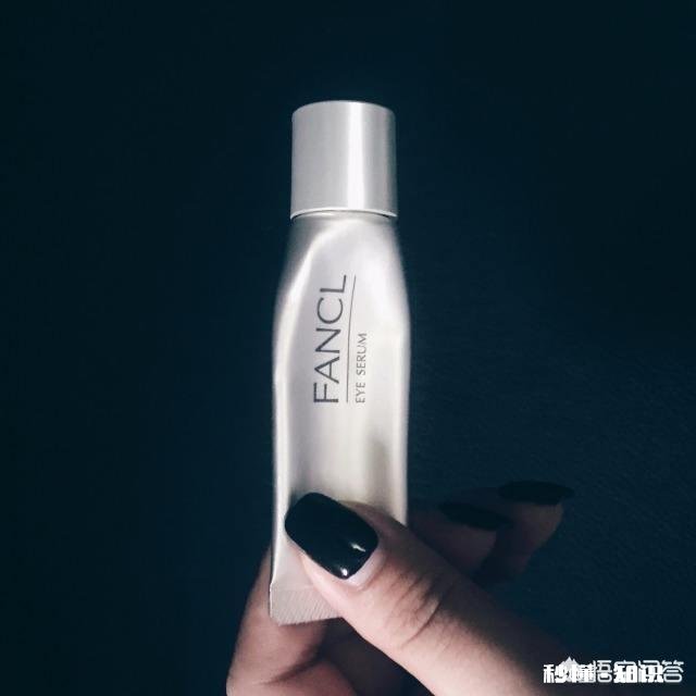 二十岁经常熬夜,用什么眼霜比较好