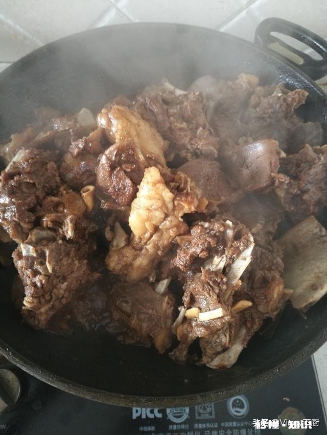 你们在炖羊肉的时候能全部去除那股腥味吗是怎样做的呢