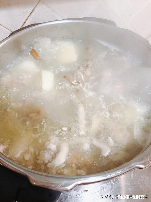 你们在炖羊肉的时候能全部去除那股腥味吗是怎样做的呢