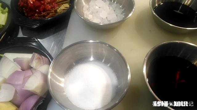 你们在炖羊肉的时候能全部去除那股腥味吗是怎样做的呢