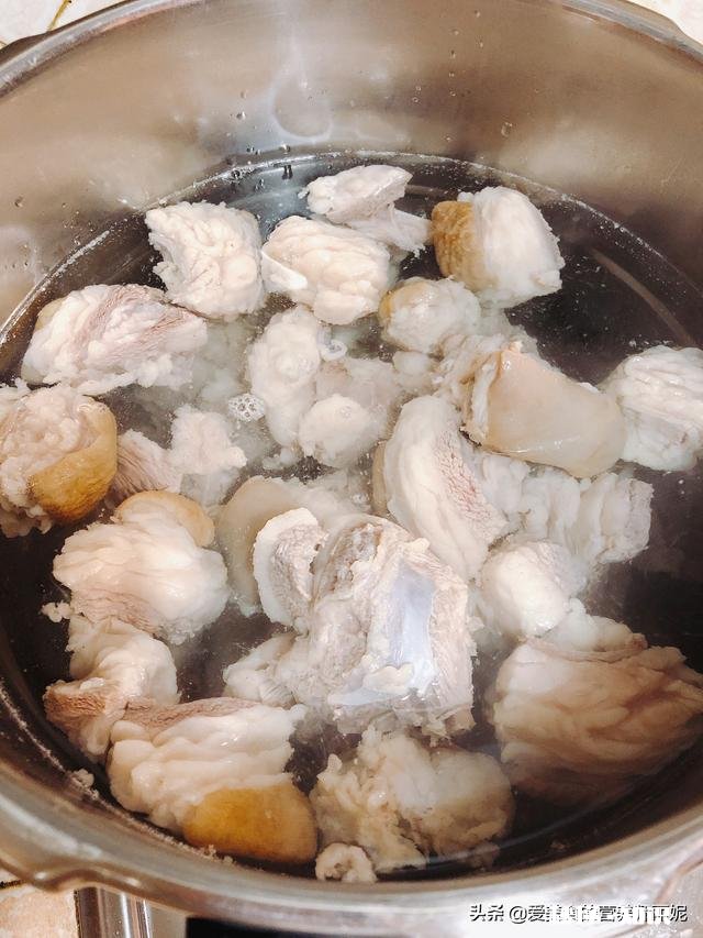 你们在炖羊肉的时候能全部去除那股腥味吗是怎样做的呢