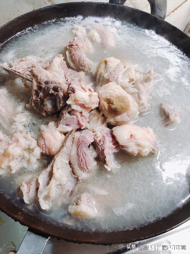 你们在炖羊肉的时候能全部去除那股腥味吗是怎样做的呢