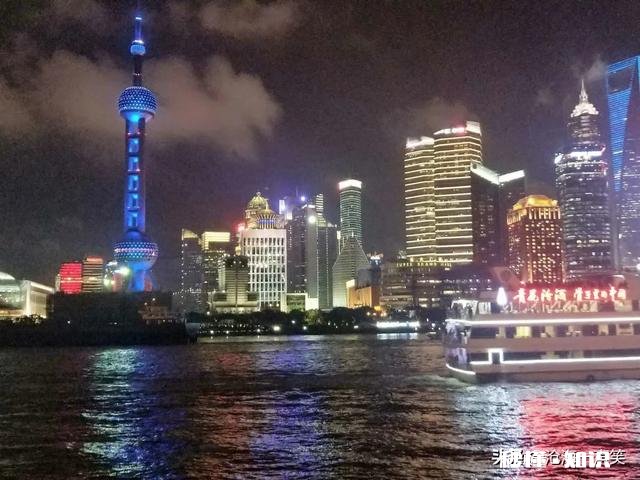 分类垃圾执行，但小区环境改善不大，甚至有人偷偷扔垃圾，有什么好办法让大家按规定执行