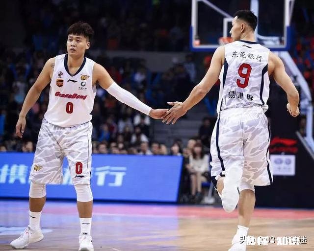 变相裁员！沈梓杰前往国奥练级，男篮大名单还剩13人，最后一个是谁