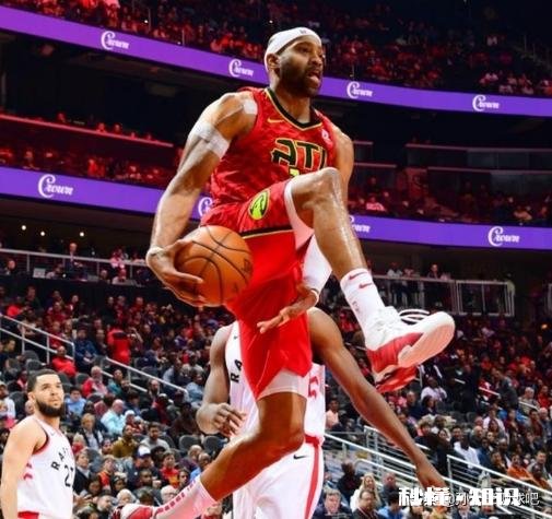 历史第一！卡特成为NBA历史上首位跨越四个时代的球员！你怎么评价老将卡特