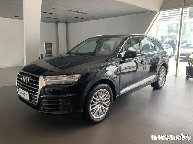 奥迪Q8和Q7相比有哪些不一样哪个更值得选择