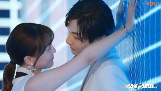 当有男朋友的时候,真的不能有关系好的男性朋友吗,比如青梅竹马,认识多年的老友