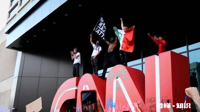 美国几十万人抗议游行,很好奇他们吃饭怎么解决