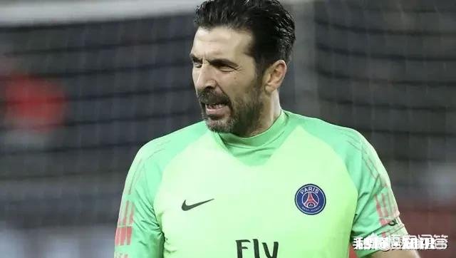 布冯欧冠又失误，大巴黎被曼联逆转，欧冠布冯是否注定悲剧收尾了，终身无缘欧冠冠军