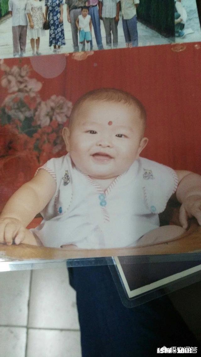 明天就六一儿童节了，有没有敢发一张自己童年时的照片的呢聊聊童年