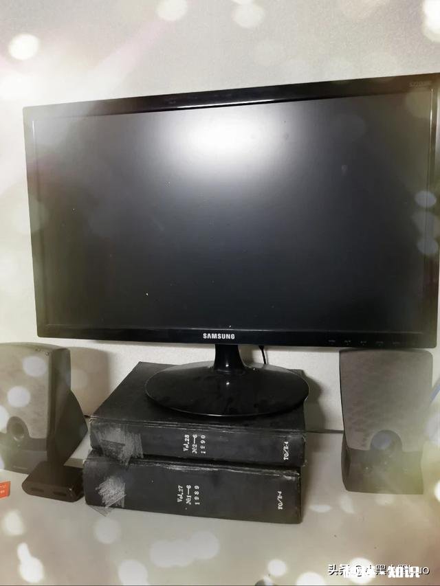 我把《挪威的森林》当隔热垫，被舍友嘲讽，我错了吗